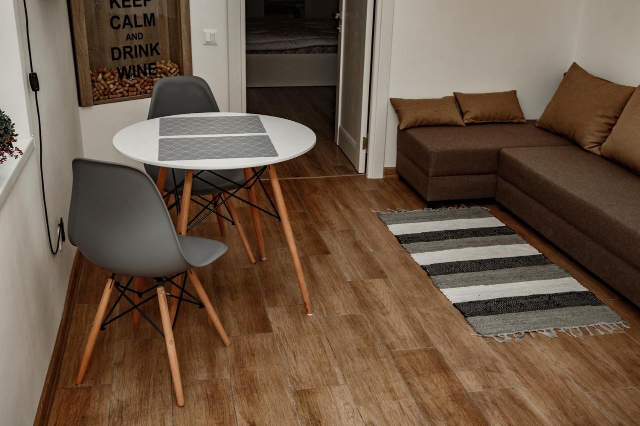 Loft Apartment Львів Екстер'єр фото